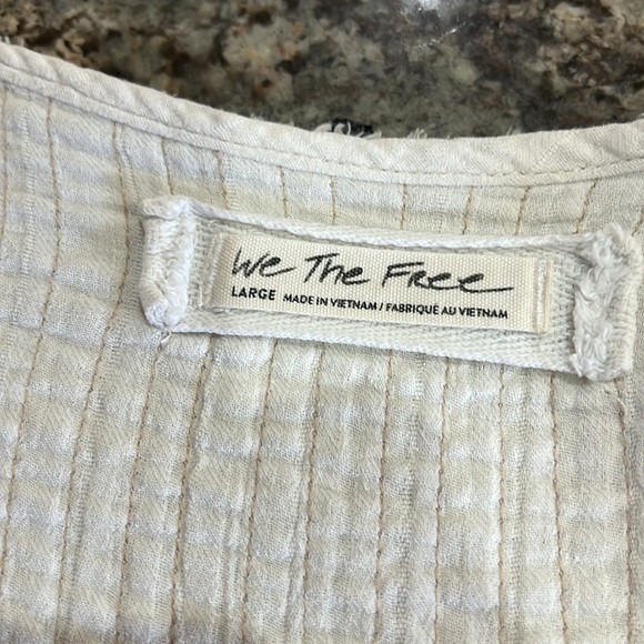 We The Free Top - Picture 9 of 10